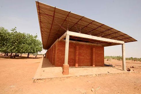 The Little Voyager will donate to the charity Emma&Anton who plan to build this High School building