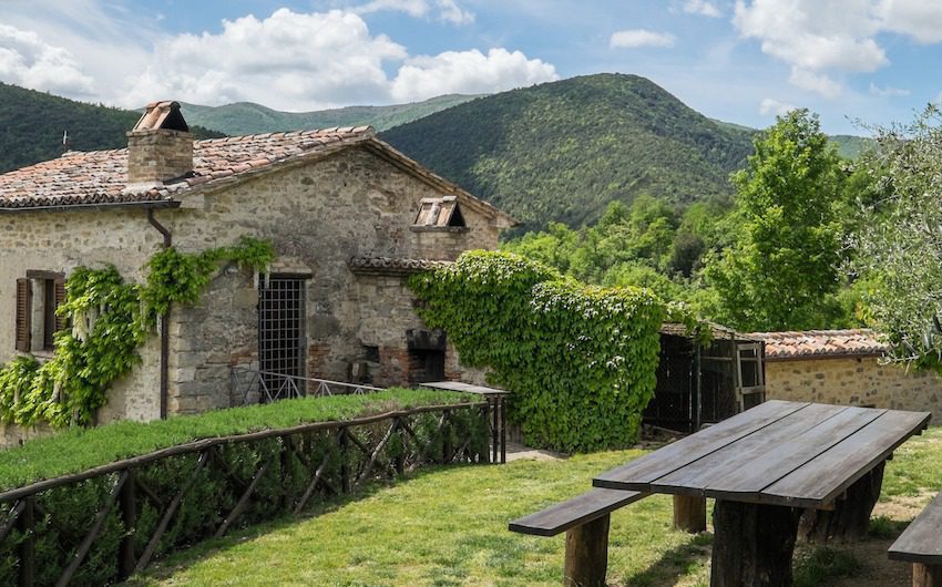 Family Holidays in Umbria with The Little Voyager