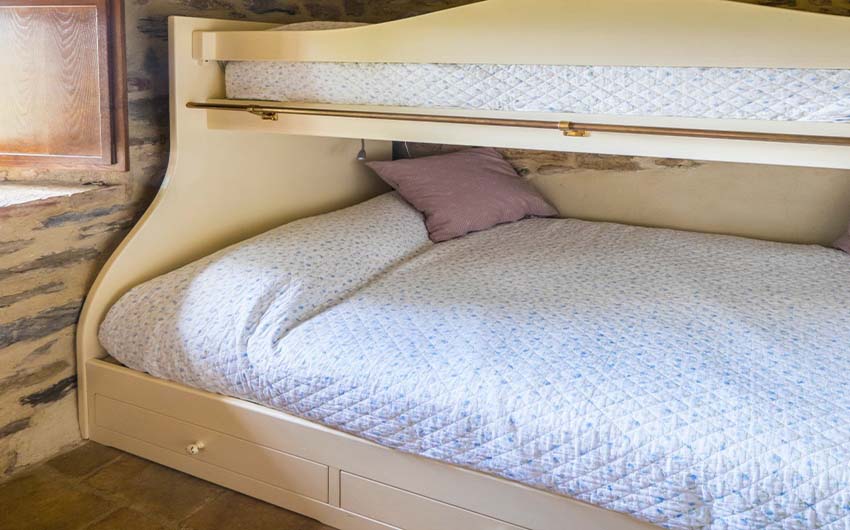 The Umbrian Country Cottages Family Bunk Beds with The Little Voyager