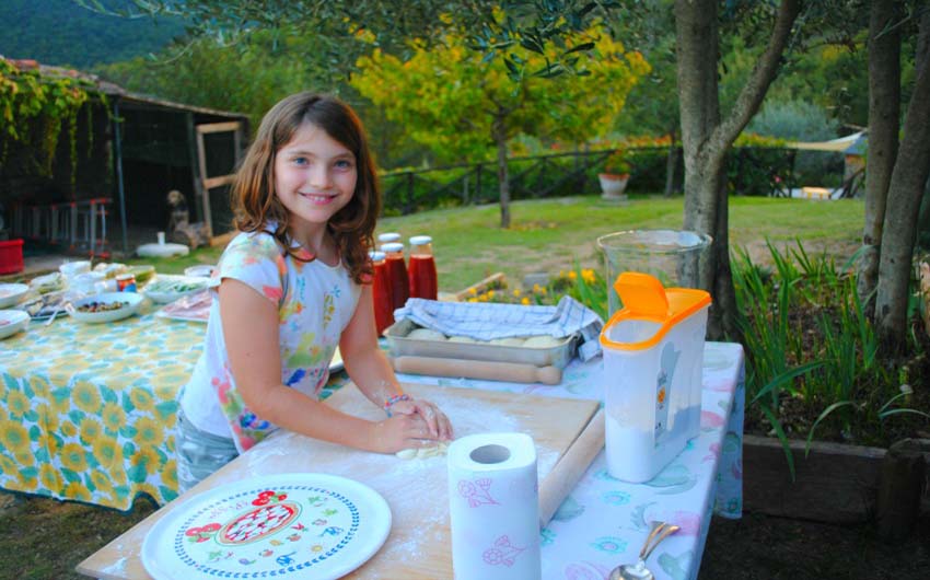 Baking Pizzas at The Little Voyager's Umbrian Cottages