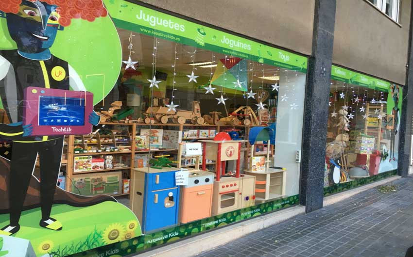 Kreative Kids Shop Window with The Little Voyager