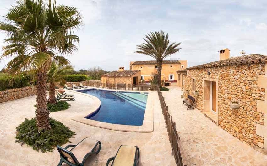 Mallorcan farmhouse garden pool with The Little Voyager