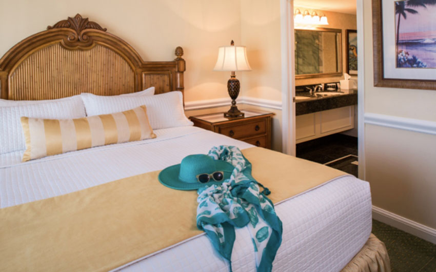 Lago Mar Beach Resort Executive Suite with The Little Voyager