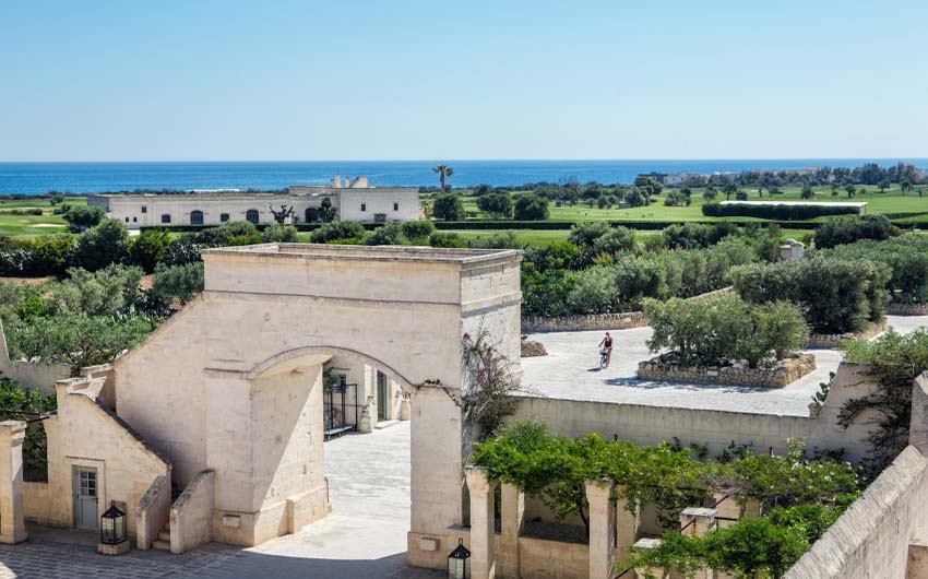 Apulian Design Apartments Sea Views with The Little Voyager