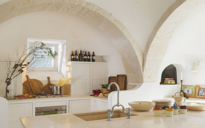 Apulian Twin Apartments Main Kitchen with The Little Voyager