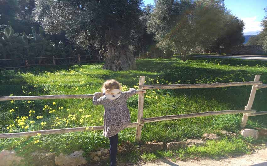 Apulian Family Dreams with The Little Voyager