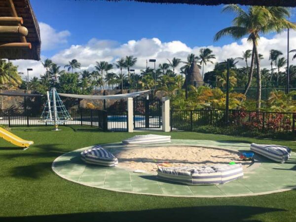 Le Saint Geran Kids Sand Pit with The Little Voyager