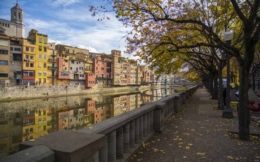 Girona River Side with The Little Voyager