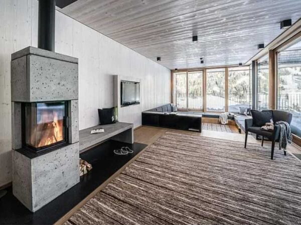 Austrian Mountain Resort Deluxe Chalet Lounge with The Little Voyager