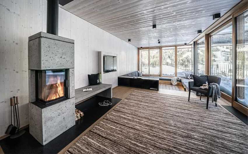 Austrian Mountain Resort Deluxe Chalet Lounge with The Little Voyager