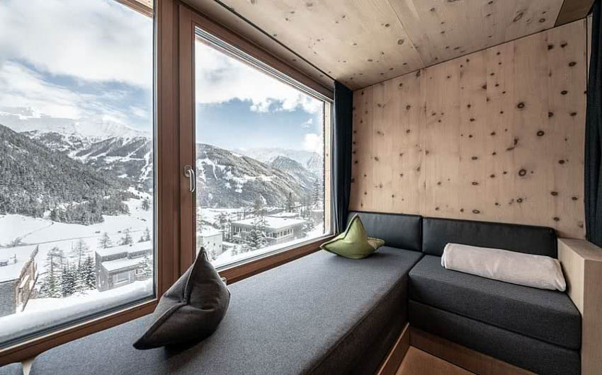 Austrian Mountain Resort Classic Window Seat with The Little Voyager