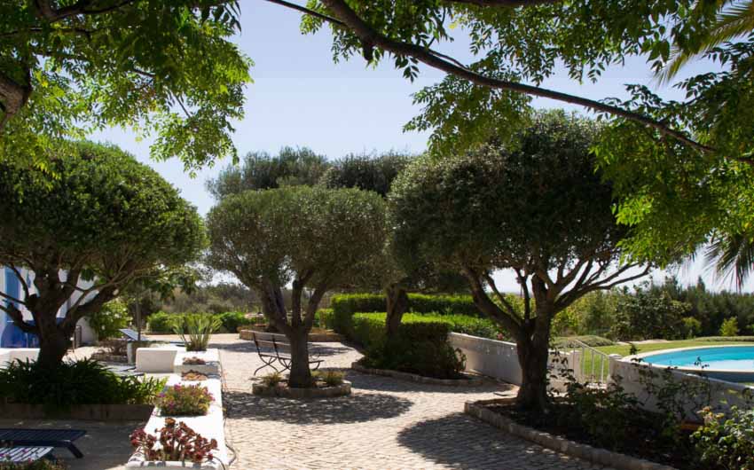 Algarvian Nature Gardens with The Little Voyager