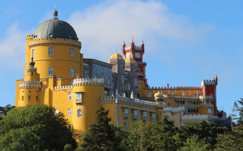 Greater Lisbon Sintra Palace with The Little Voyager