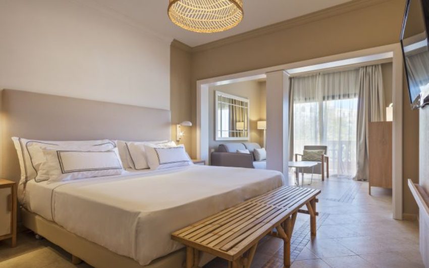 Deluxe Room at Melia Villaitana