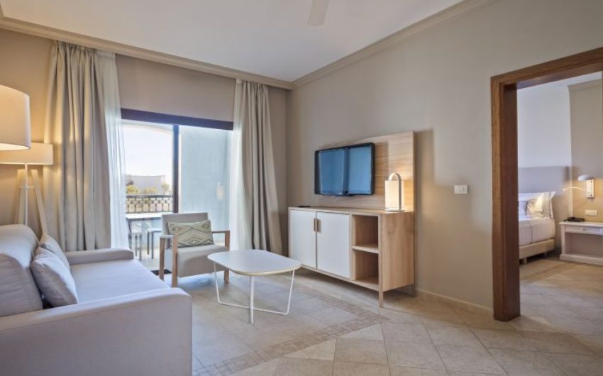 Junior Suite at Melia Villaitana
