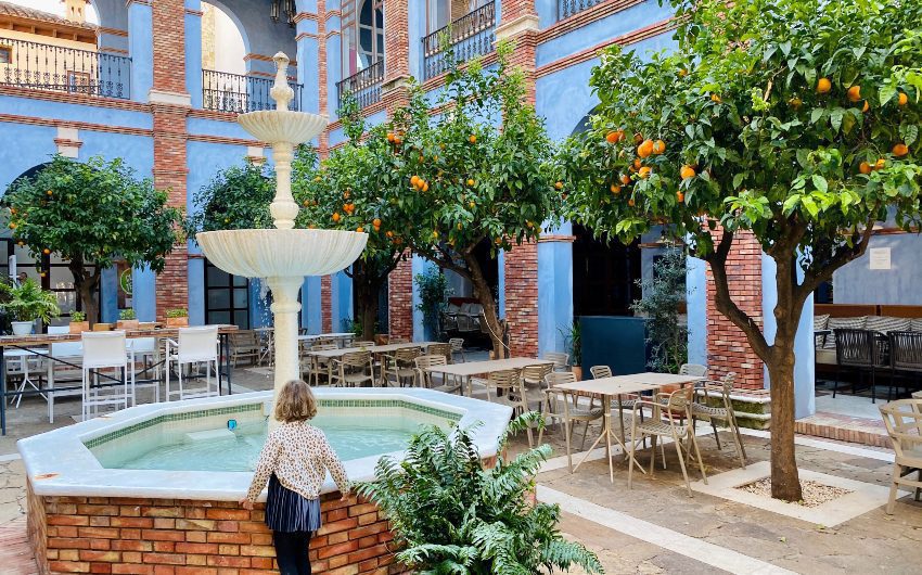 Melia Villaitana patio