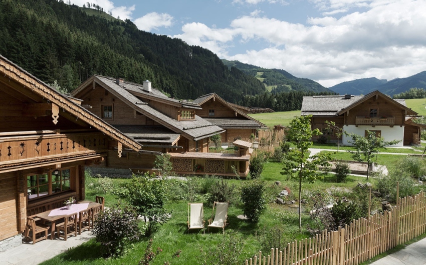 Chalets from outside at the Austrian Countryside Chalets