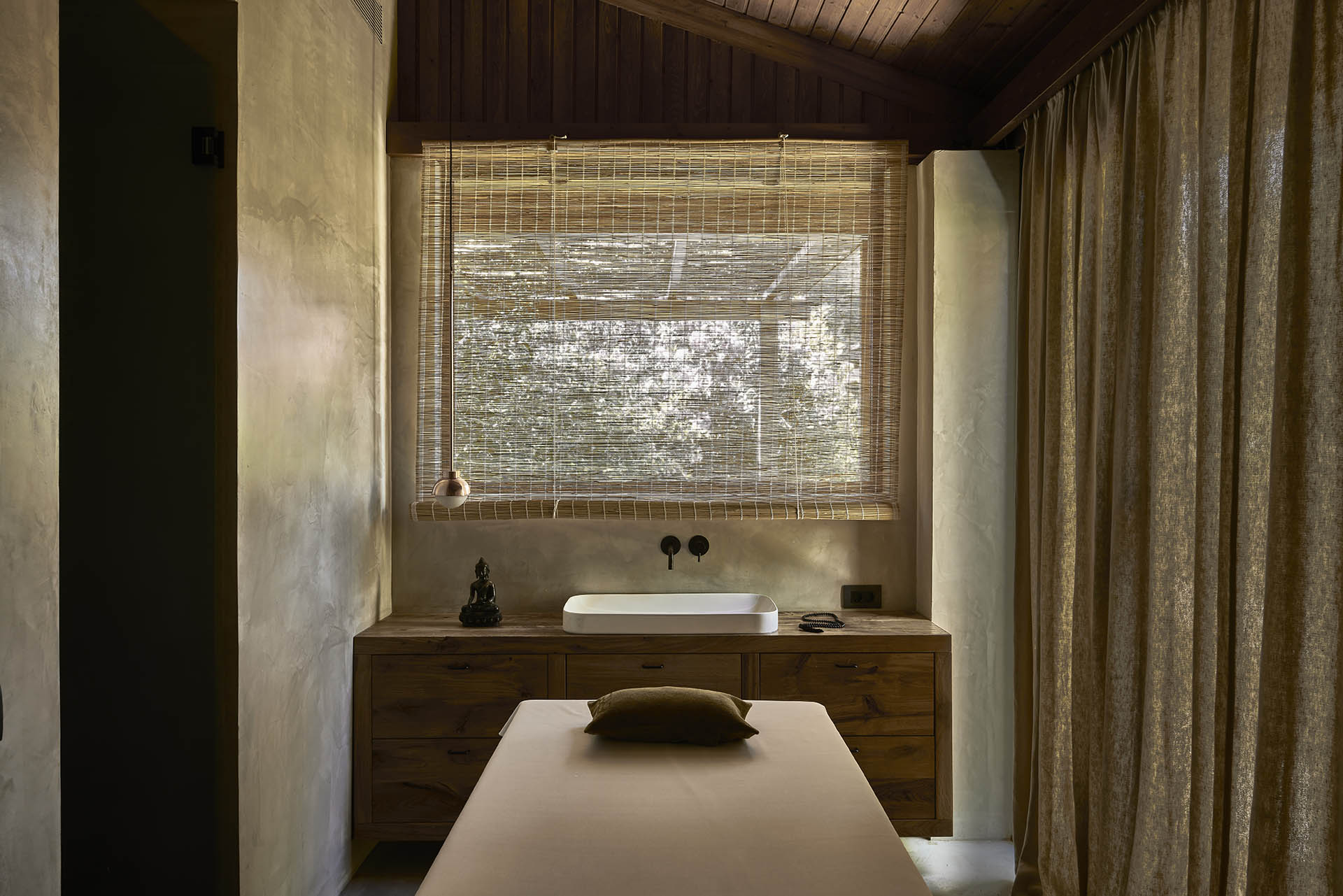 Massage room at the Cretan Eco Resort