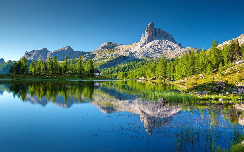 lake view in Dolomites