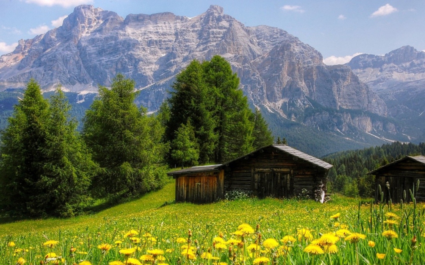 Hut at Dolomites