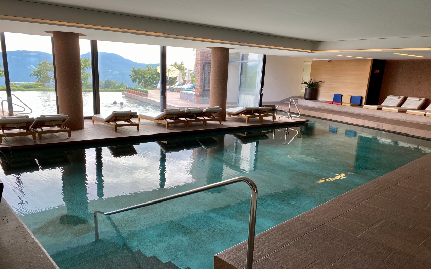 Indoor pool at the South Tyrolean Art Nouveau Hotel