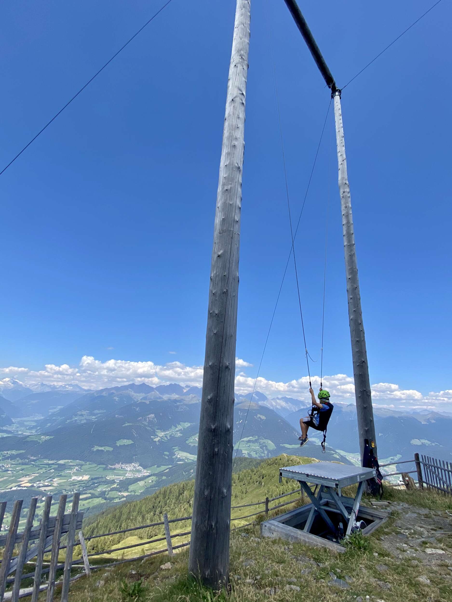 Skyscraper Giant Swing in South Tyrol