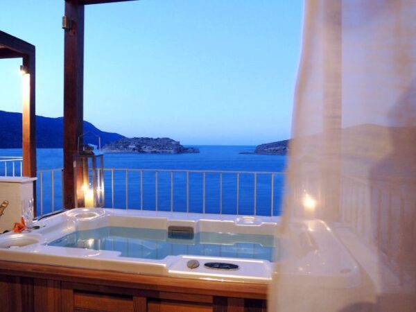 Outdoor Jacuzzi  at the Family Suite at the Cretan Luxury Family Resort