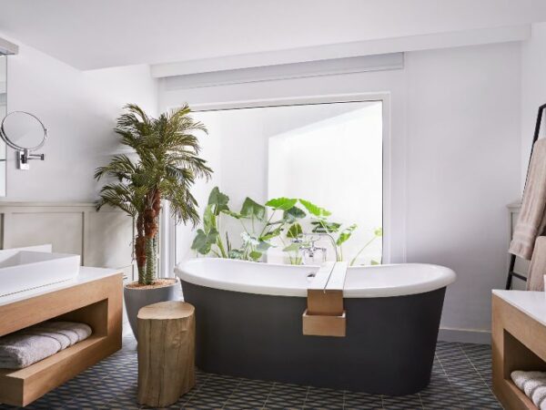 LUX* Grand Gaube Junior Suite freestanding tub