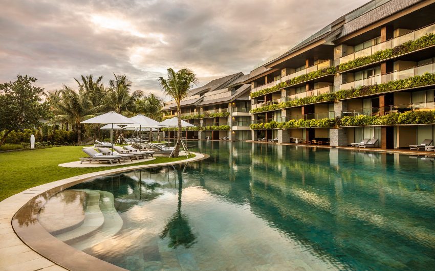 Lagoon pool at Como Uma Canggu
