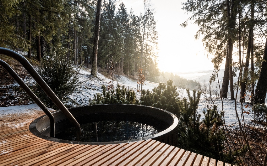 Cold tub at AKI Family Resort PLOSE