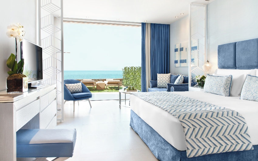 Junior Suite private garden sea view at Ikos Oceania