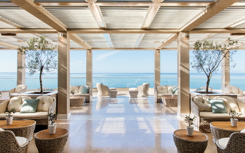 Veranda restaurant at Ikos Oceania