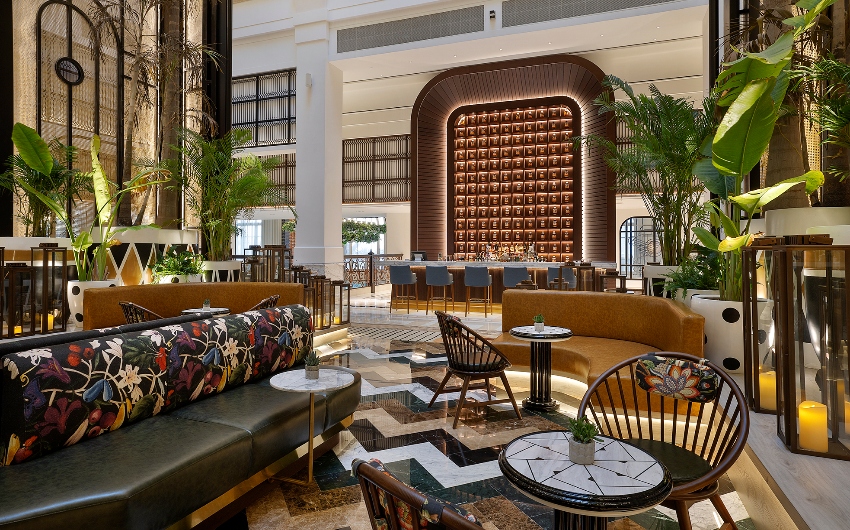 Restaurant at the Westin Dubai Mina Seyahi Beach Resort & Marina